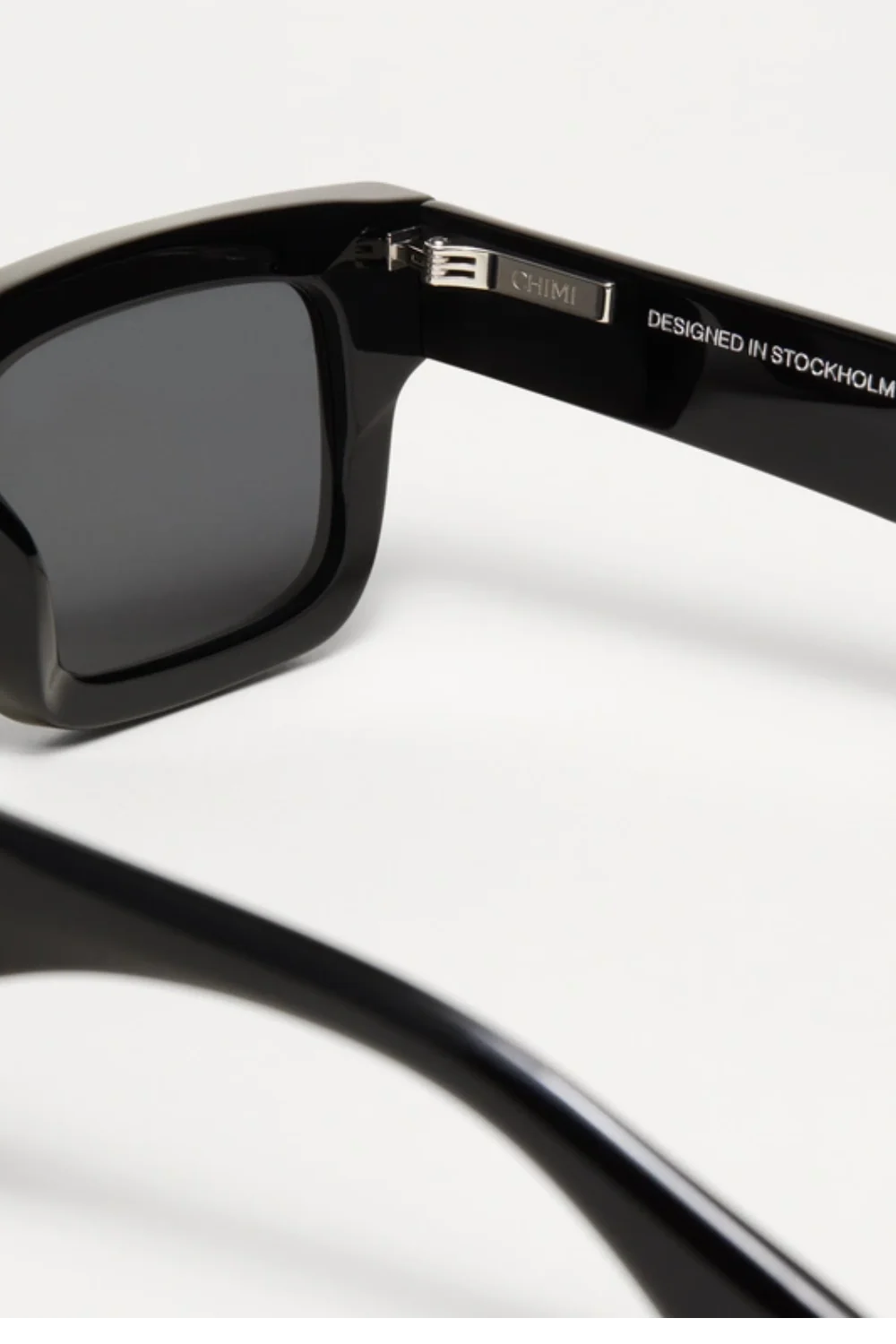 Chimi Sunglasses 05 - Image 4